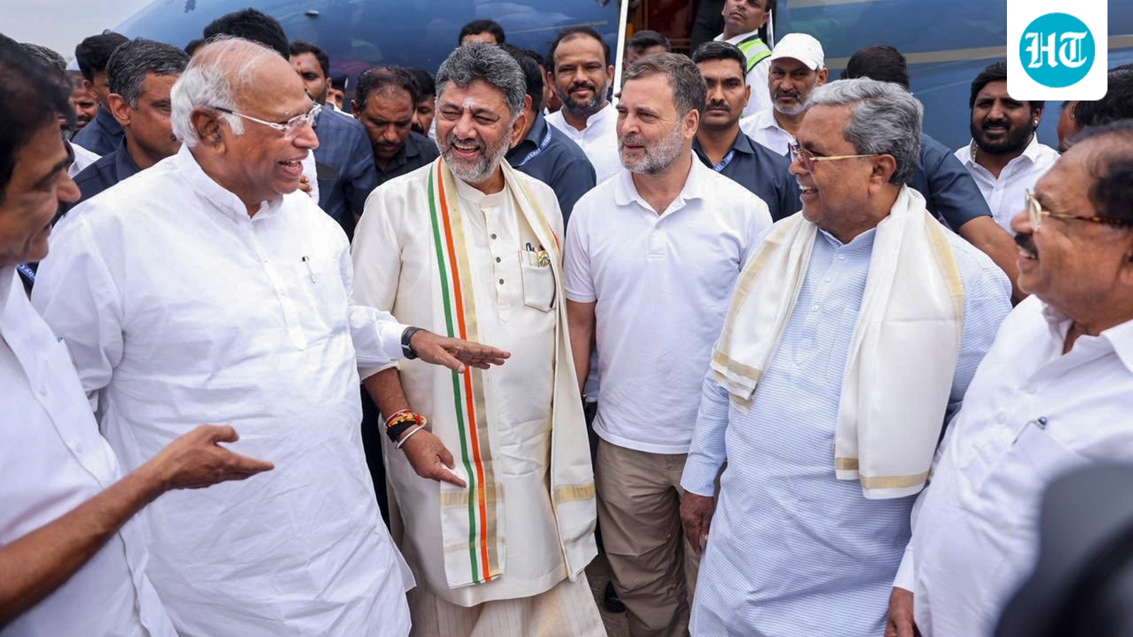 Shivakumar oath ceremony LIVE: DKS felicitated at Lok Bhavan, to be sworn in as CM shortly
