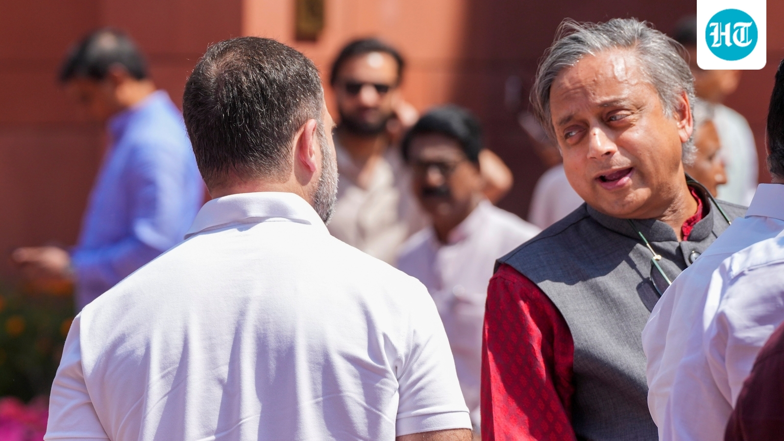 Shashi Tharoor dodges question on meet with Rahul Gandhi amid rift buzz: 'What's so unusual?'