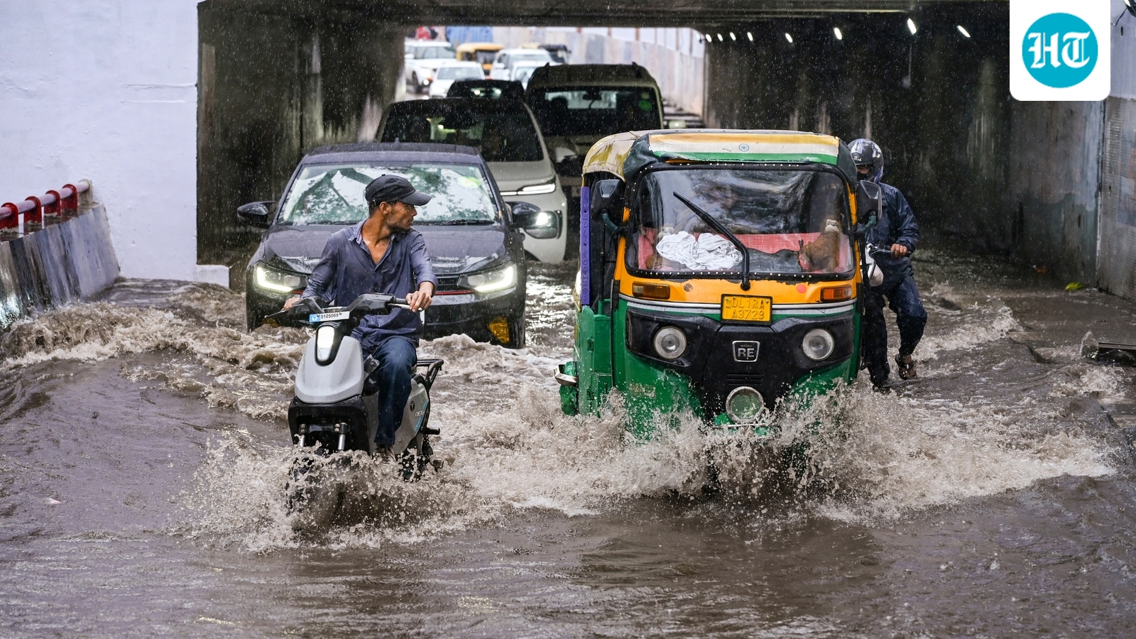 Heavy rains, inundated roads disrupt traffic movement for hours in Delhi