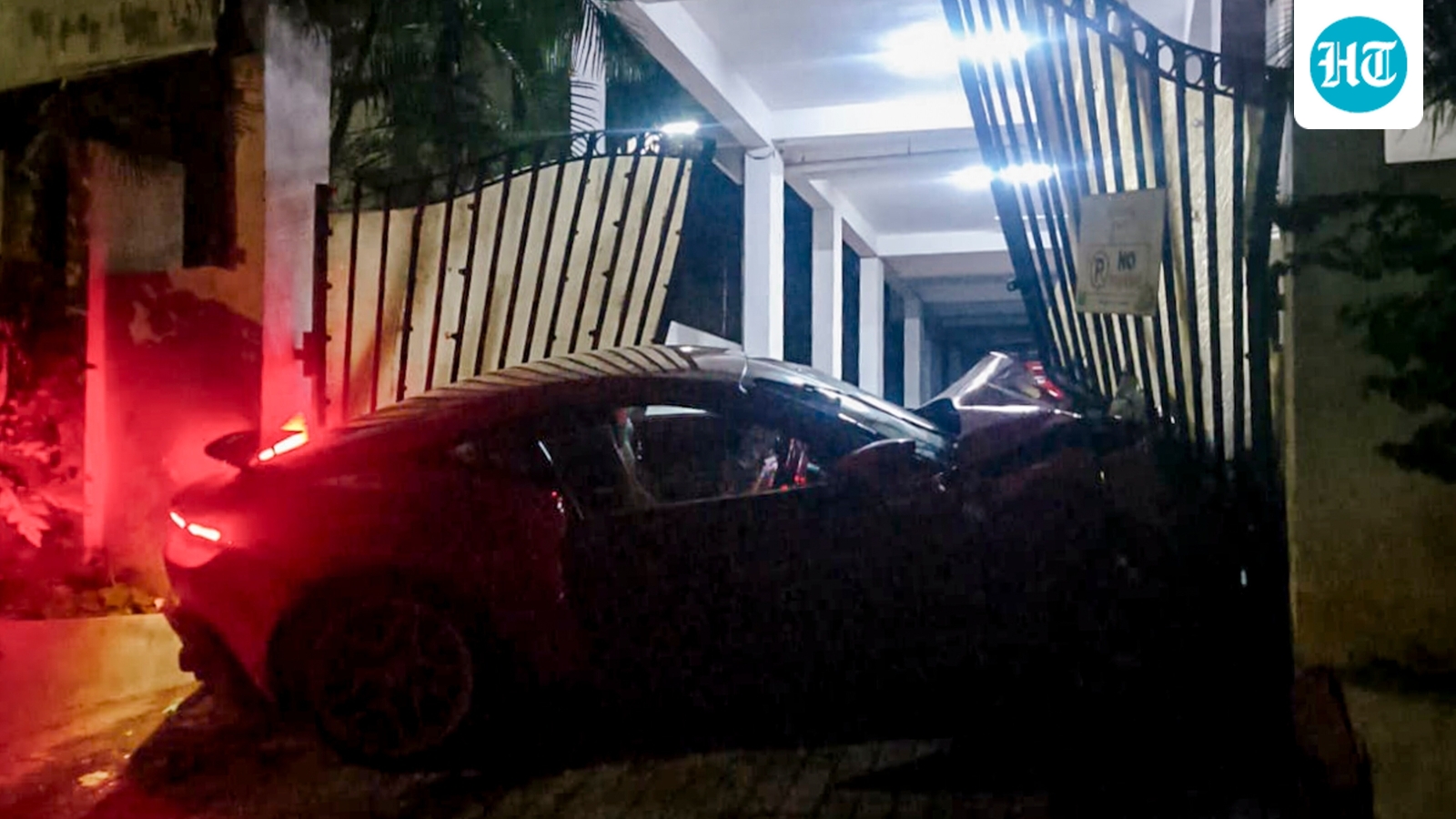 Ferrari worth  ₹3.5 crore crashes into Hyderabad apartment gate, probe on