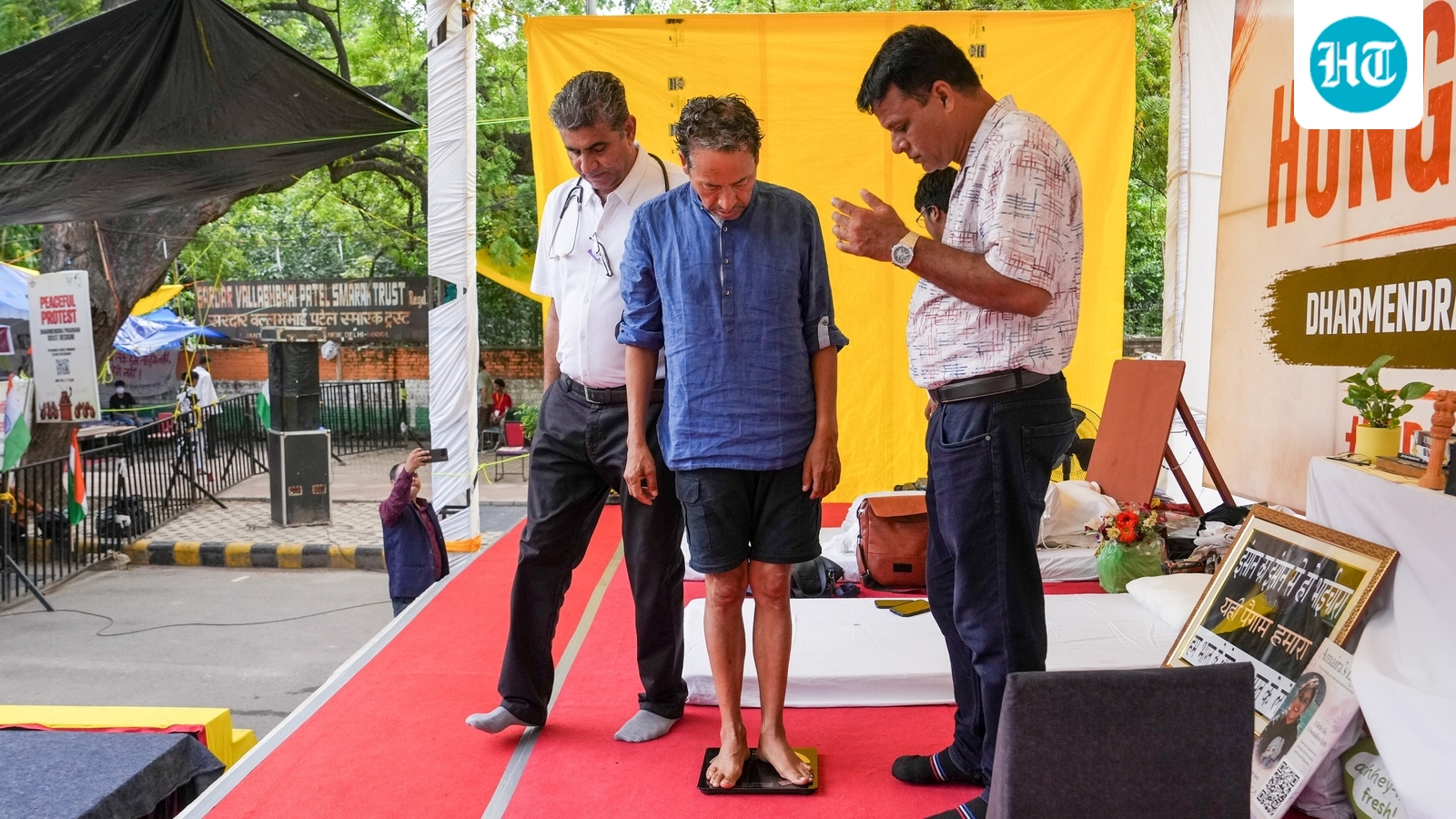‘Apolitical’ Cockroach protest caught between absent Rahul, indifferent Modi govt while Wangchuk's health worsens