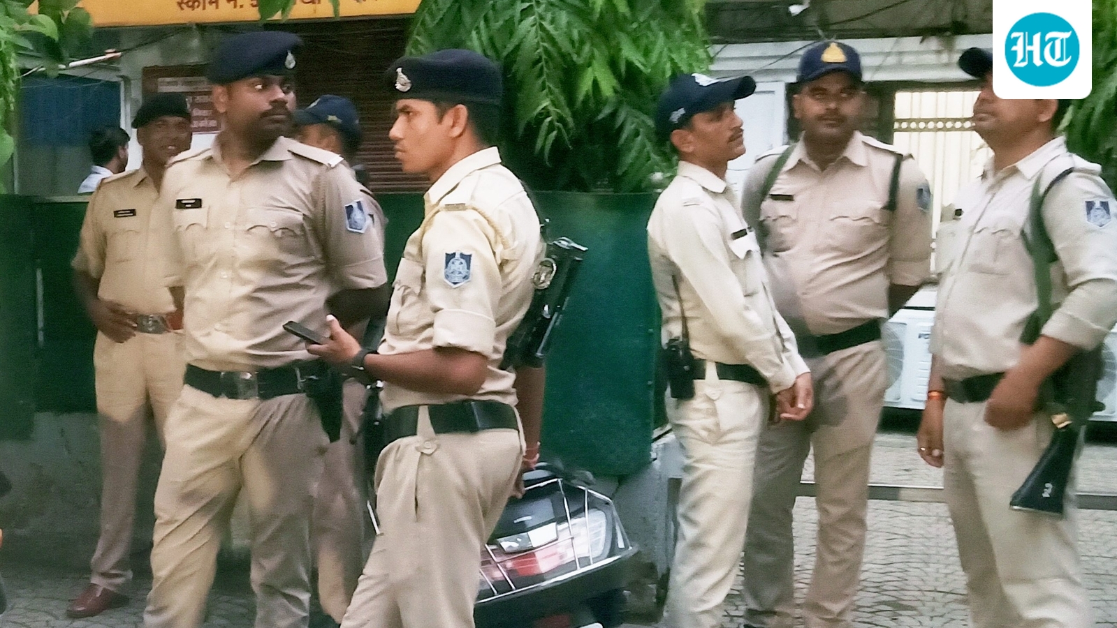 Mother of 9 kills husband with axe in his sleep over suspicion of affair in Madhya Pradesh