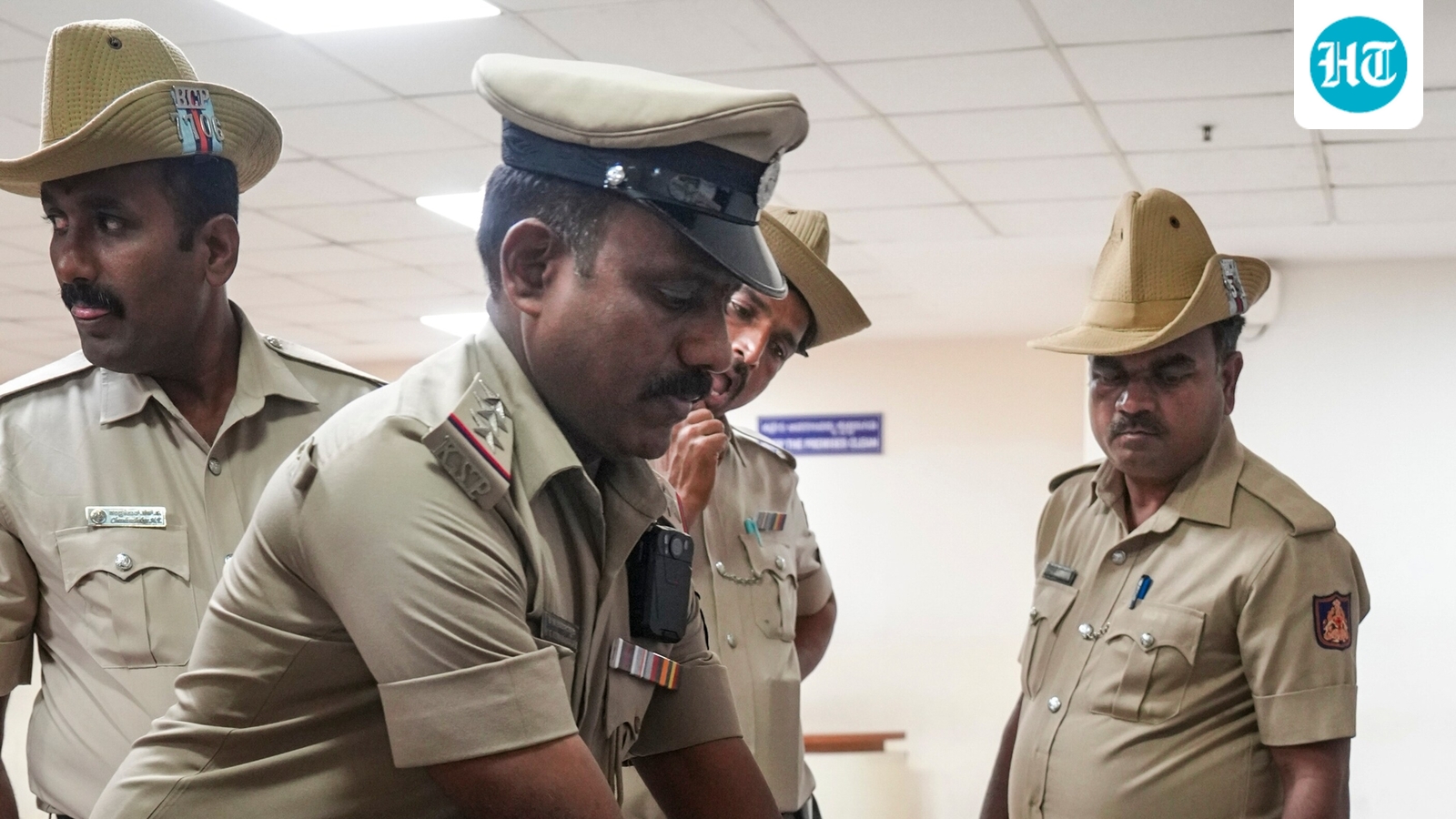 6 killed in Karnataka's Chikkaballapur as Thar rams into auto from behind