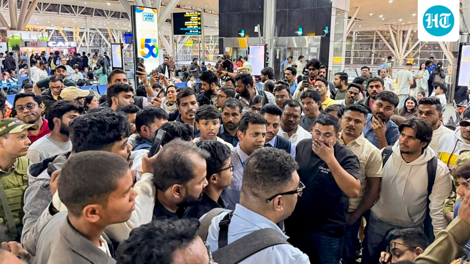 IndiGo admits planning gaps behind roster chaos, seeks time till Feb 10 to stabilise