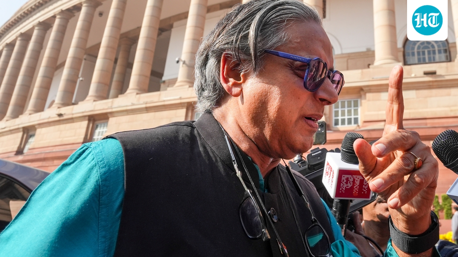 Shashi Tharoor backs Digvijay Singh’s RSS–Congress comparison, says ‘there should be discipline’