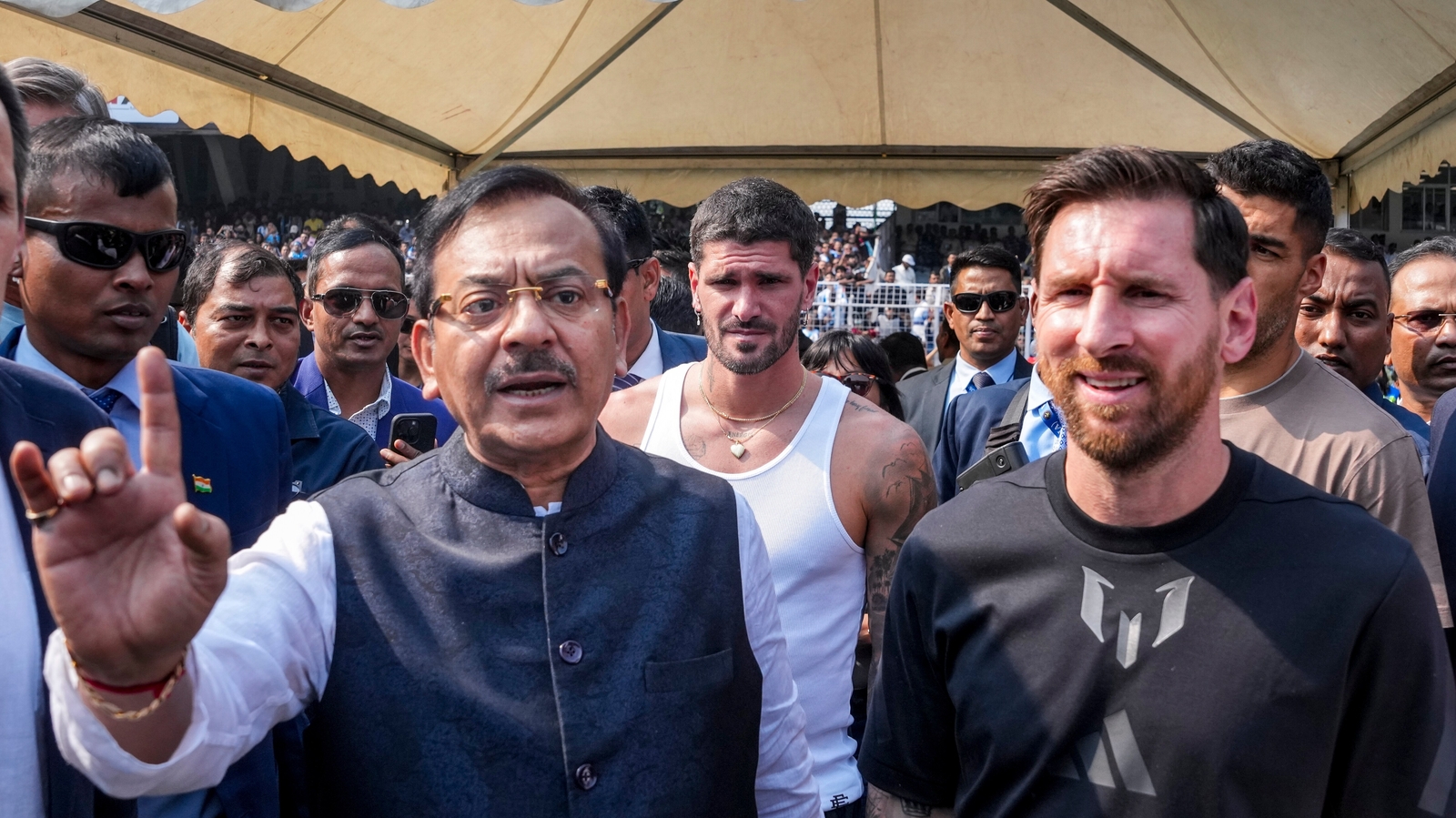 Bengal sports minister writes to Mamata, offers to resign over chaos at Messi event in Kolkata