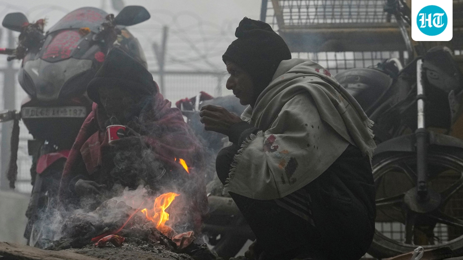 Weather today: Dense fog covers north India, visibility plunges in Delhi, Punjab and UP