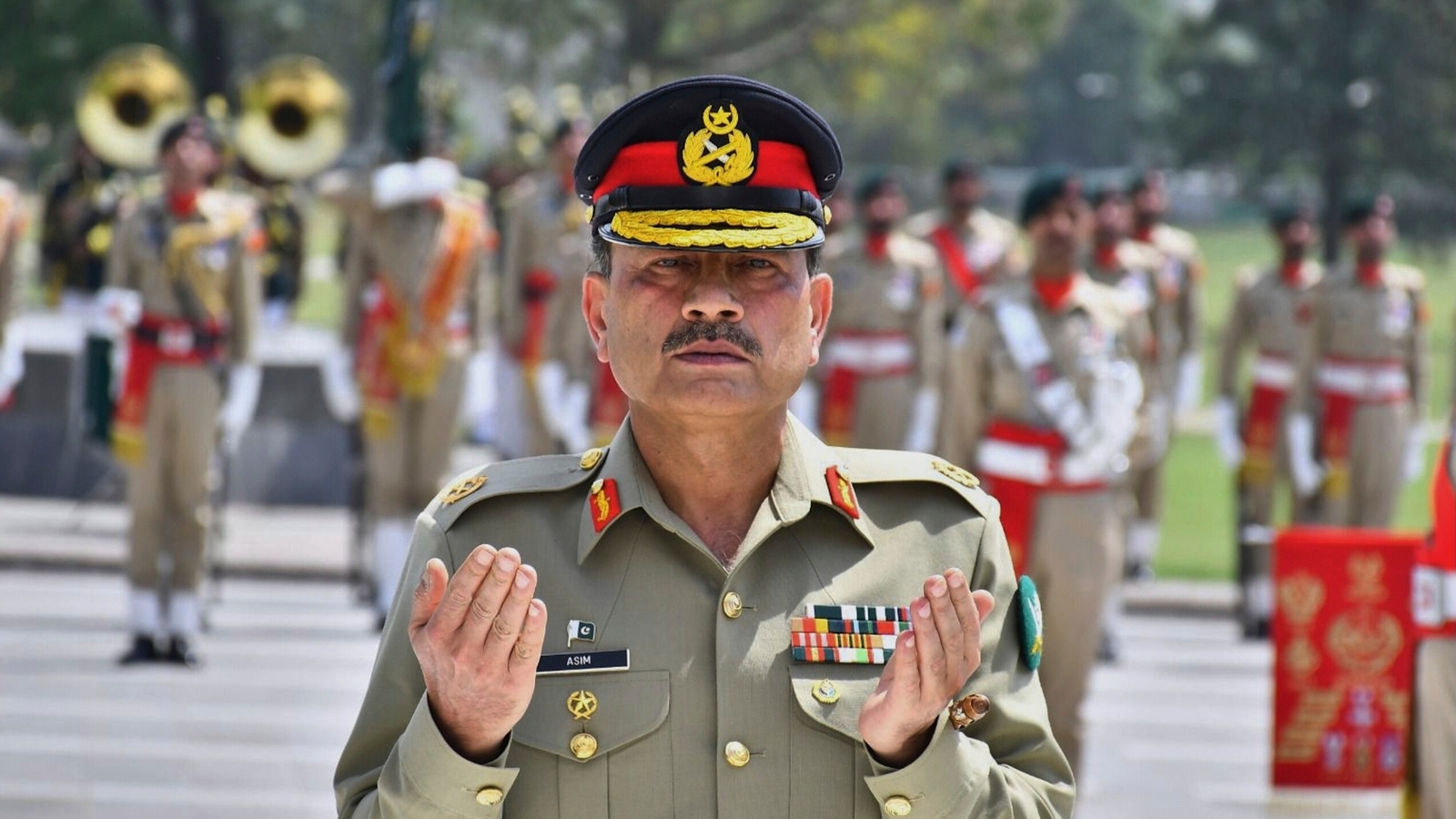 Asim Munir's ‘peace and chaos’ warning to Afghanistan amid fresh border escalations