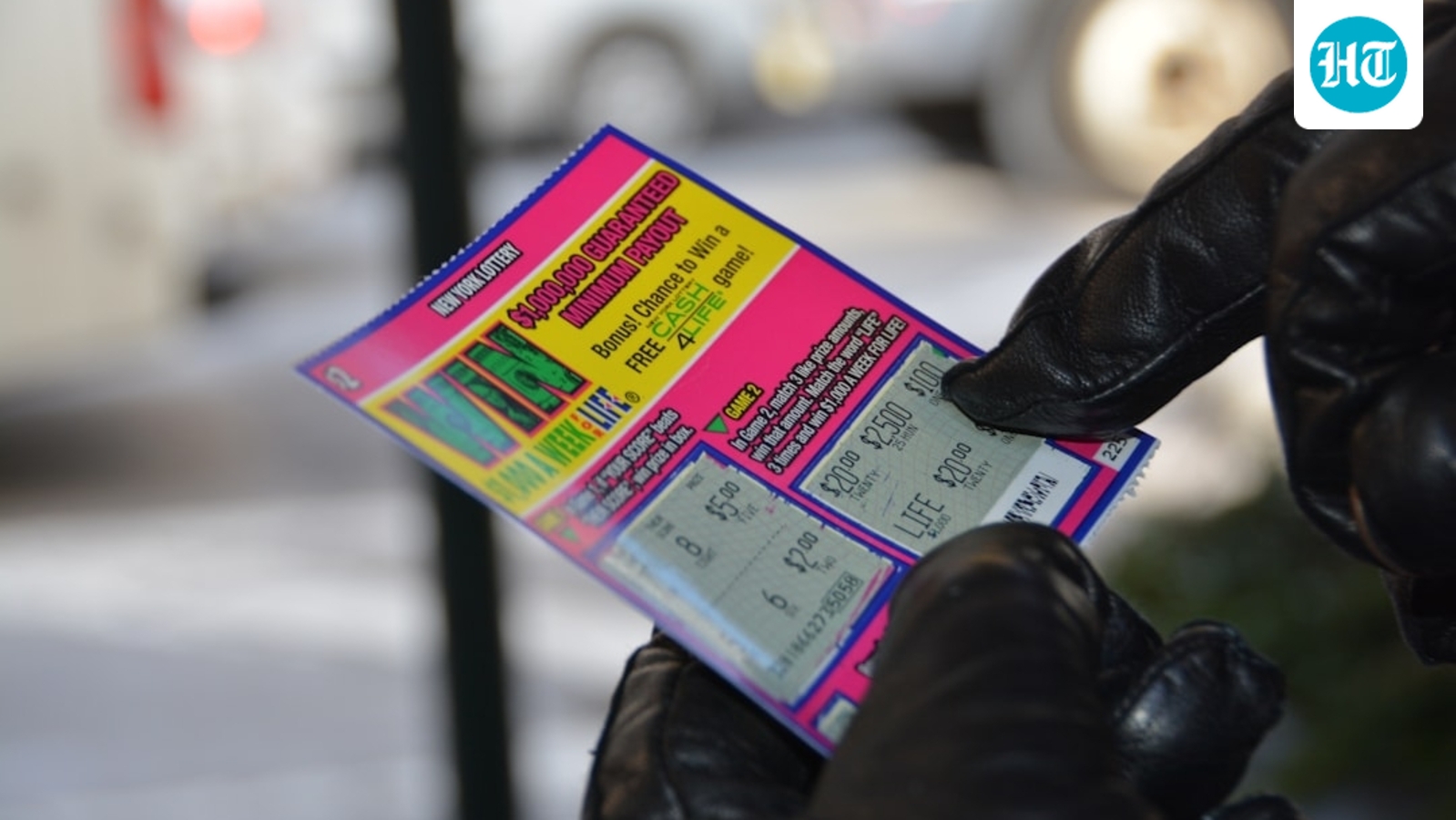 Powerball lottery today: What time is $1.7 billion drawing? How late can you buy tickets? Latest Christmas update