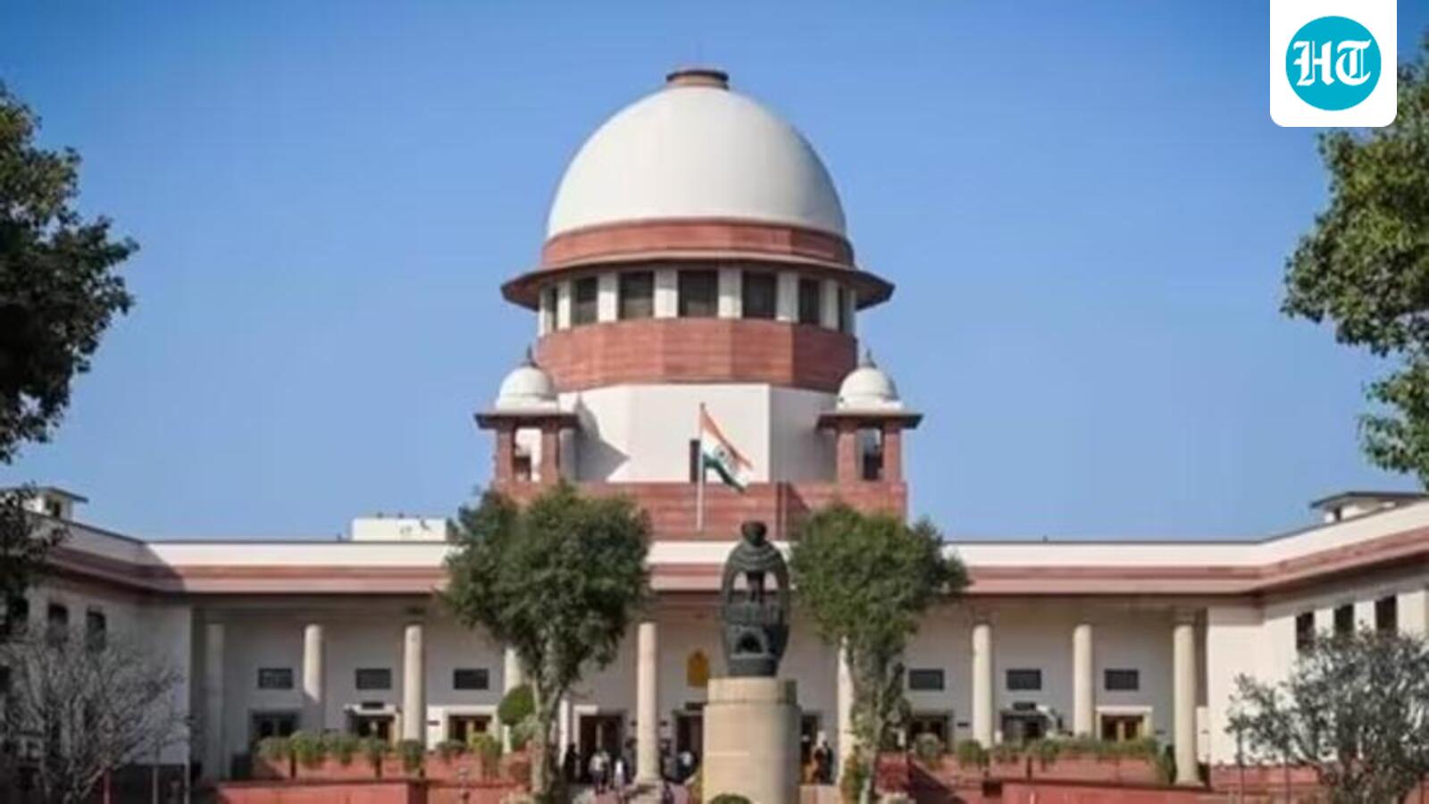 Centre notifies ordinance to add four judges to Supreme Court