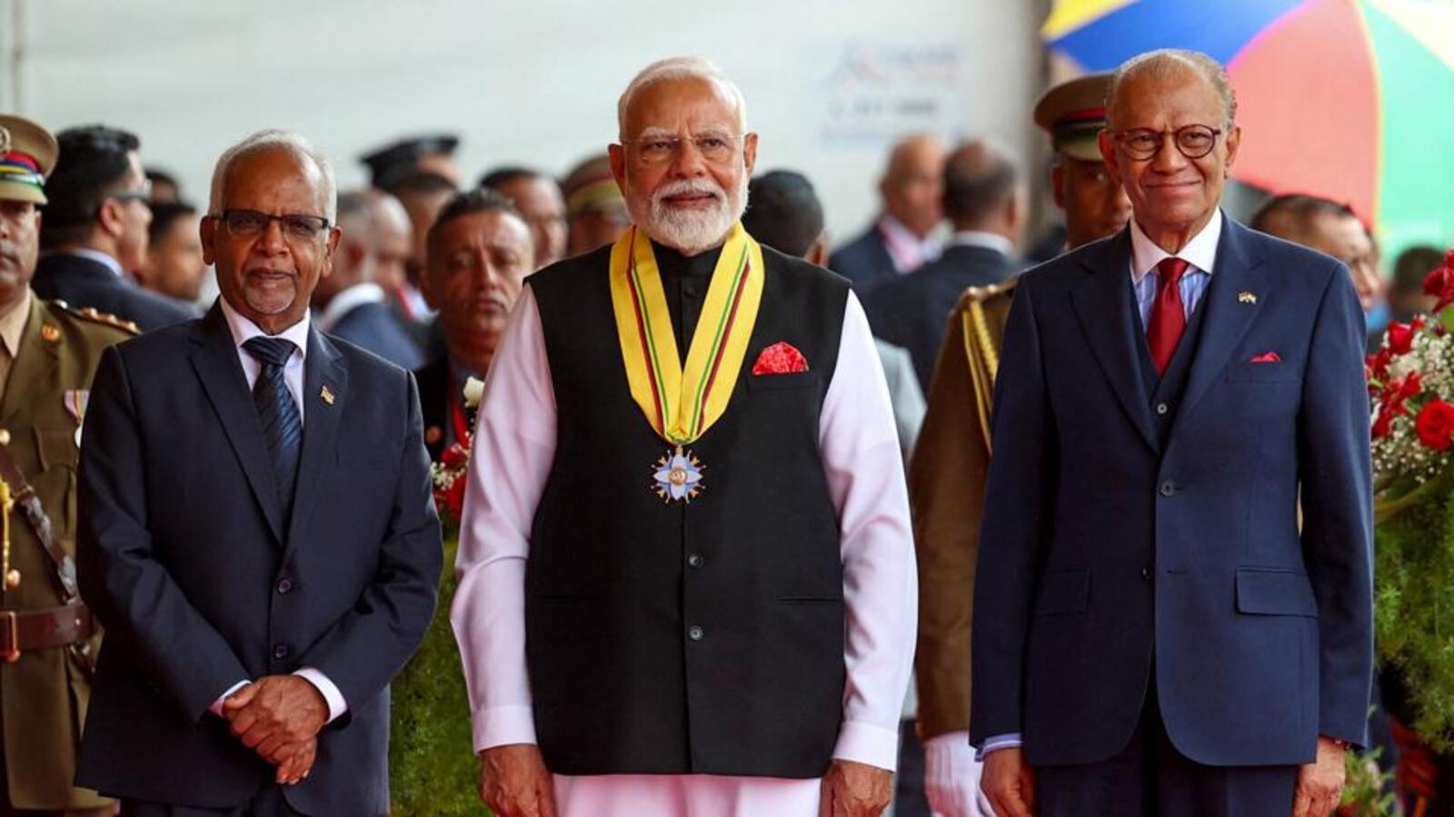 India, Mauritius ink slew of pacts, upgrade def ties