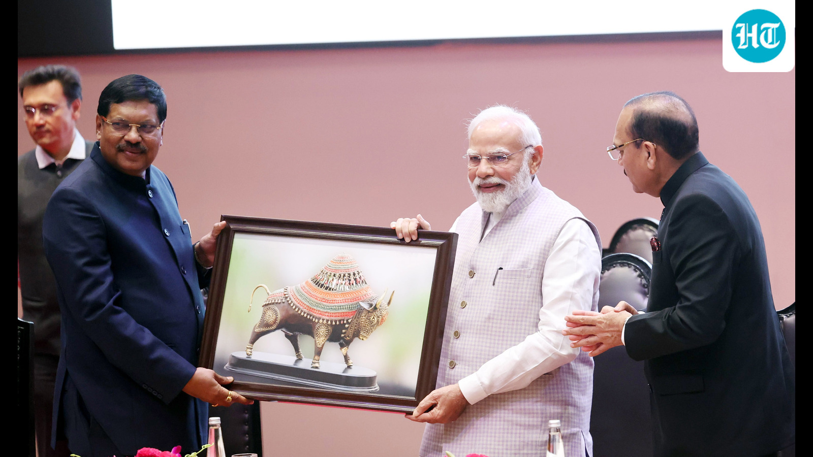 Ease of justice key for equity: PM at NALSA event