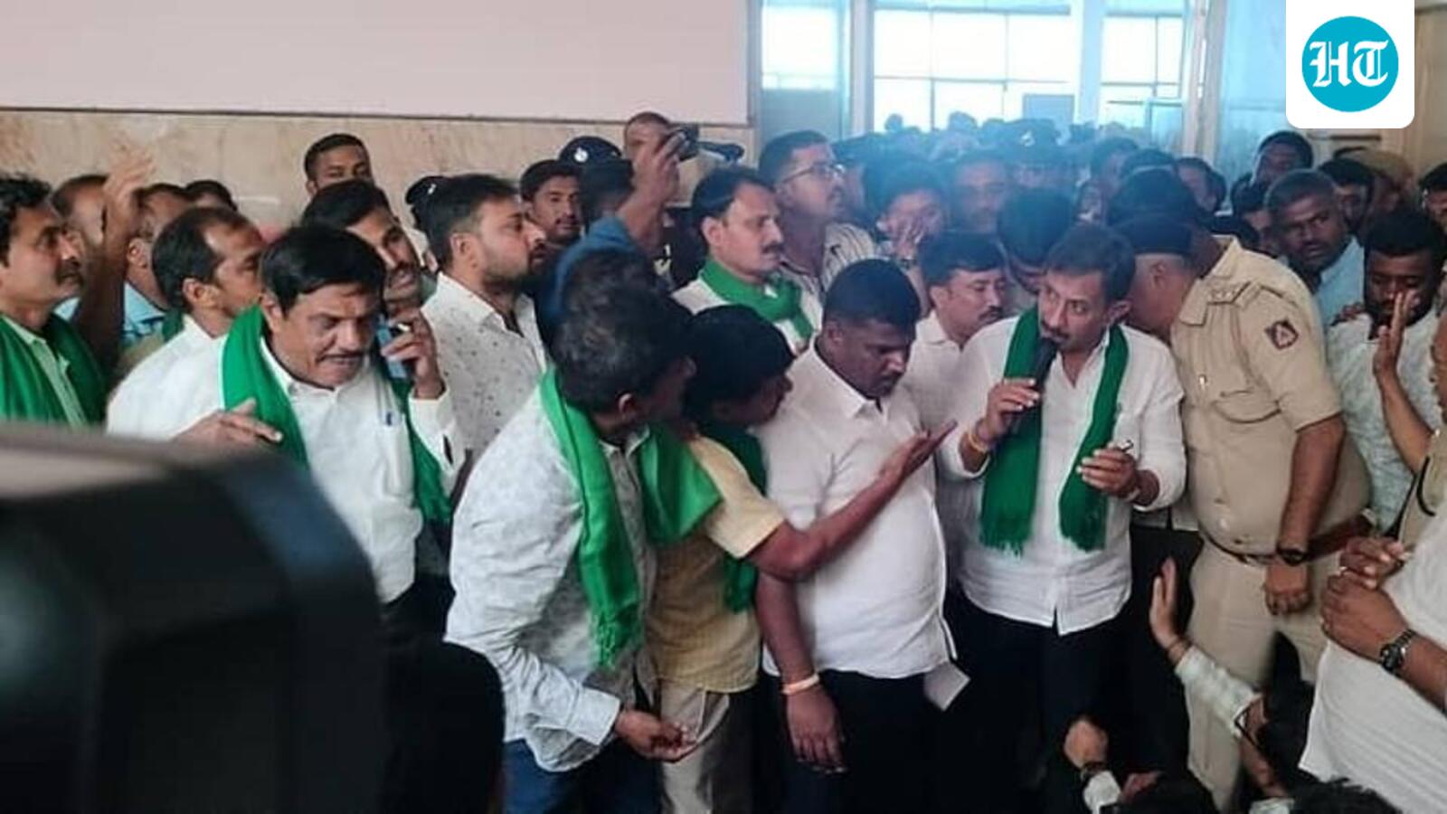 Farmers protest land acquisition for Greater Bengaluru suburban project