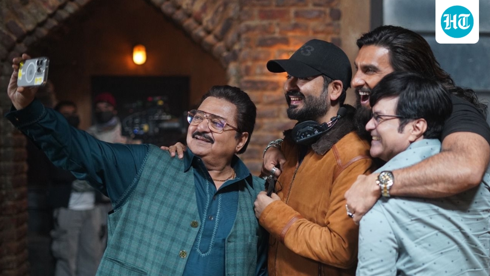 Ranveer Singh said if Dhurandhar 2 made  ₹1000 crore, then  ₹500 crore would be because of Rakesh Bedi