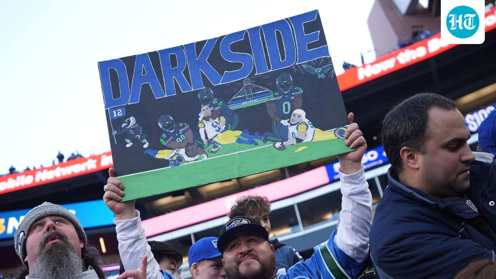 Zach Top sings National Anthem at Seahawks vs Rams NFC playoff game at Lumen Field; Watch