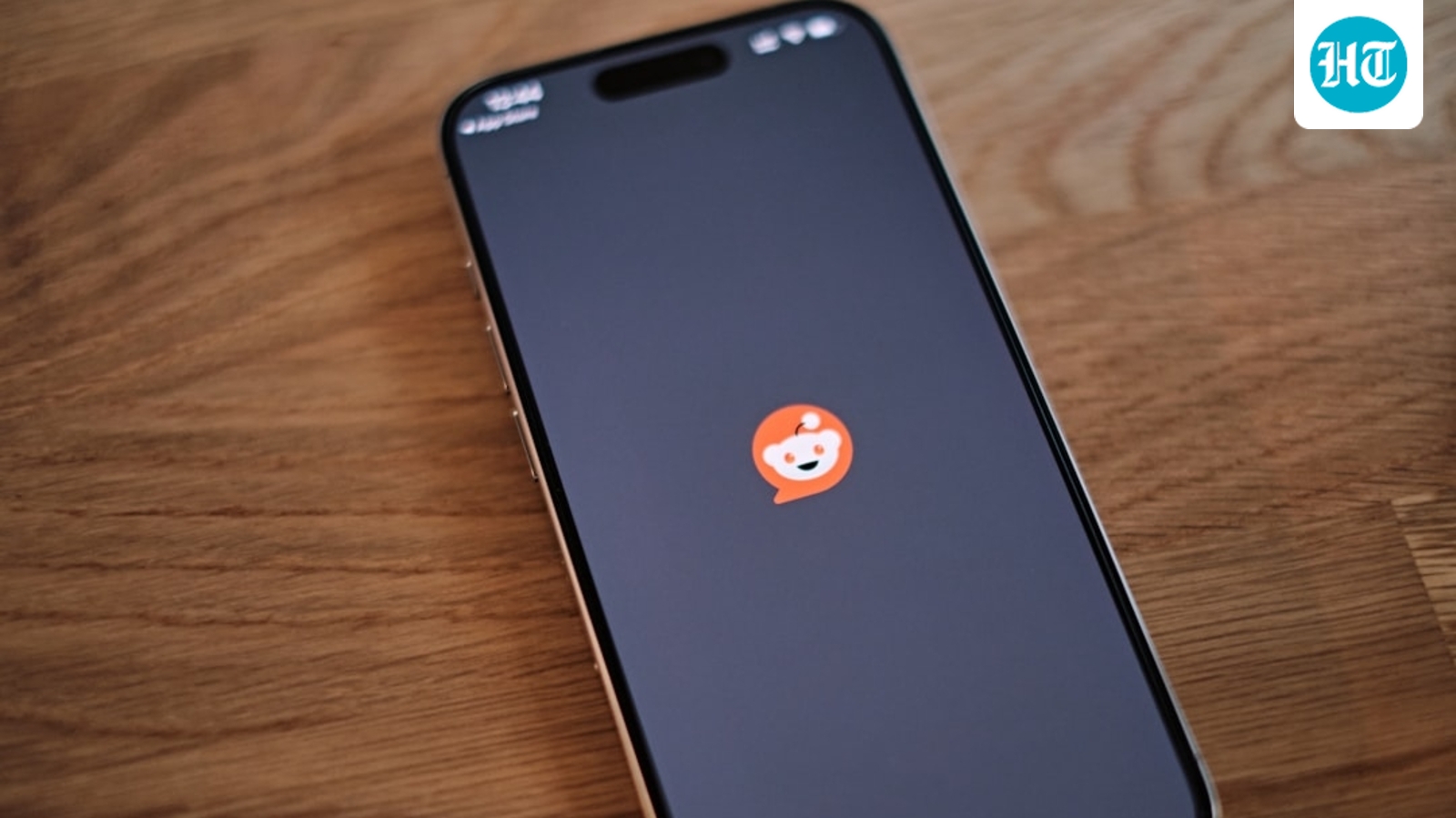 Reddit down today? Users report massive outage; what can you do now?