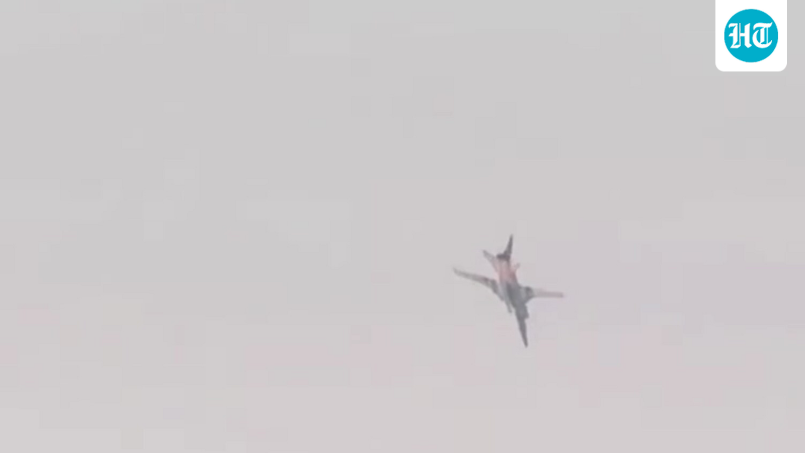 Video: Russia's Tu-22M3 supersonic bomber plane nosedives, erupts into cloud of thick smoke