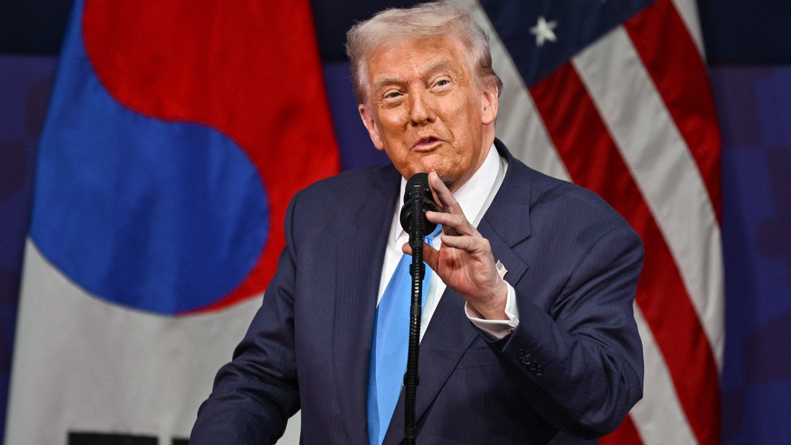 Golden crown for Trump: South Korea presents country's highest decoration to US President