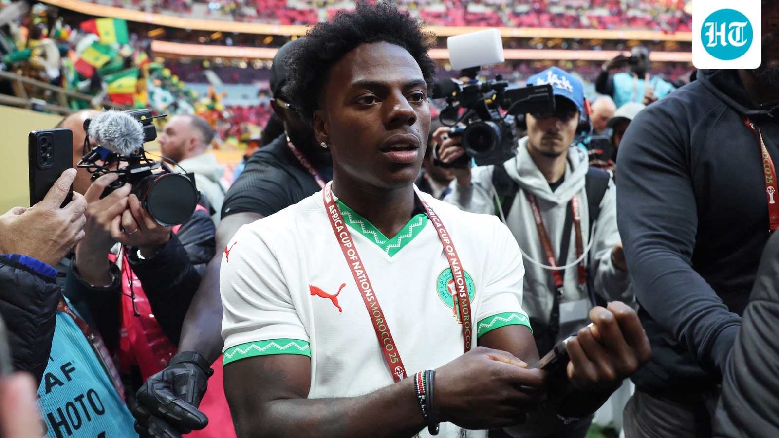 IShowSpeed teams with Logan Paul and Austin Theory against The Usos and LA Knight at WrestleMania 42