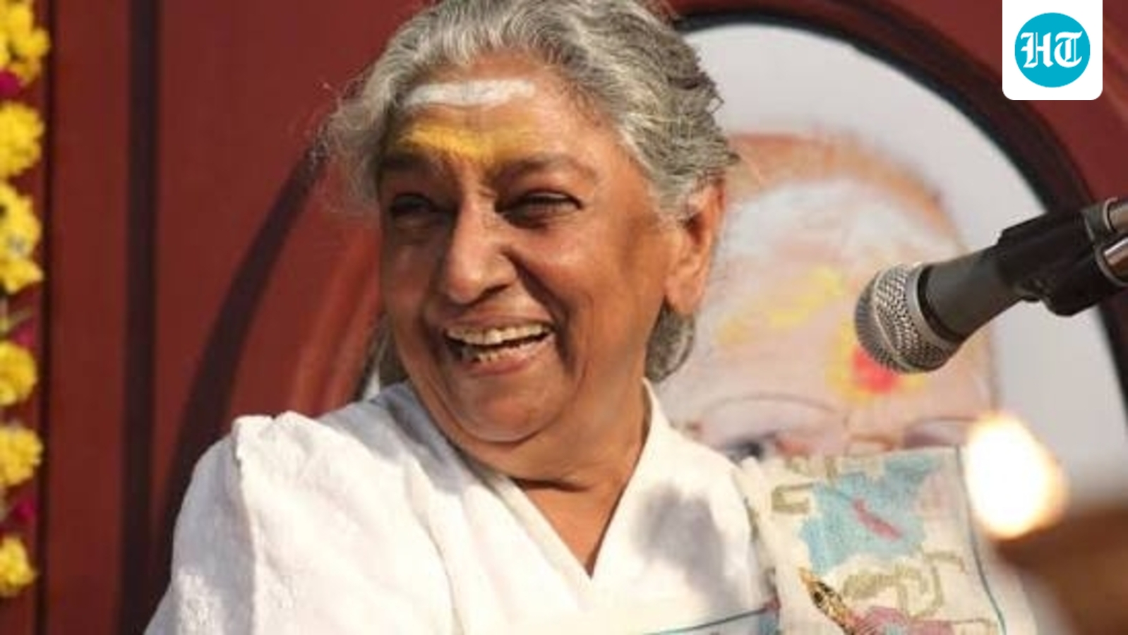 Veteran singer S Janaki, Nightingale of South India, dies at 88 in Mysuru. Family confirms news