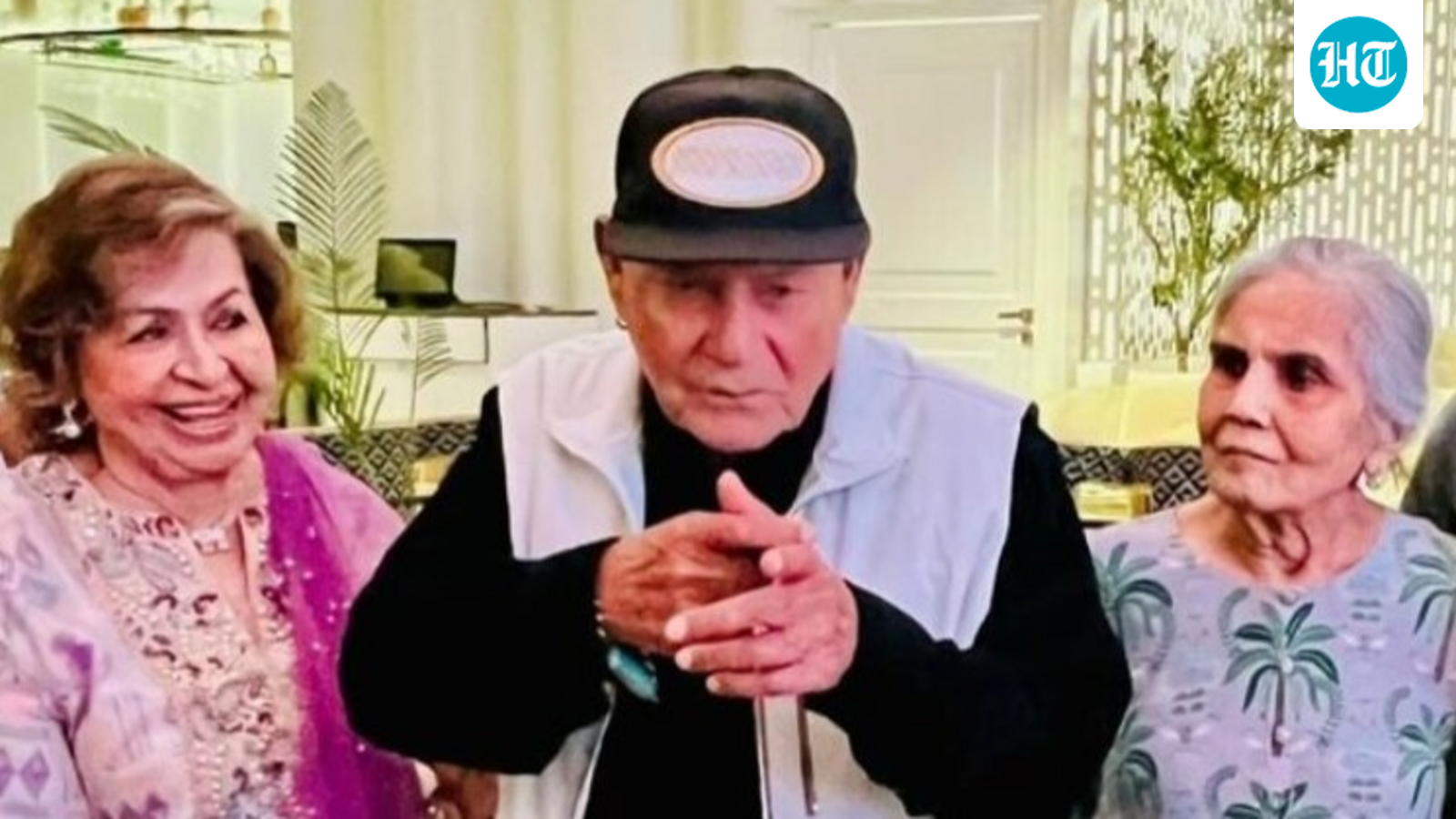 Helen celebrates Salim Khan's 90th birthday with Salma Khan, pens sweet note: 'Thank you for wonderful years together'