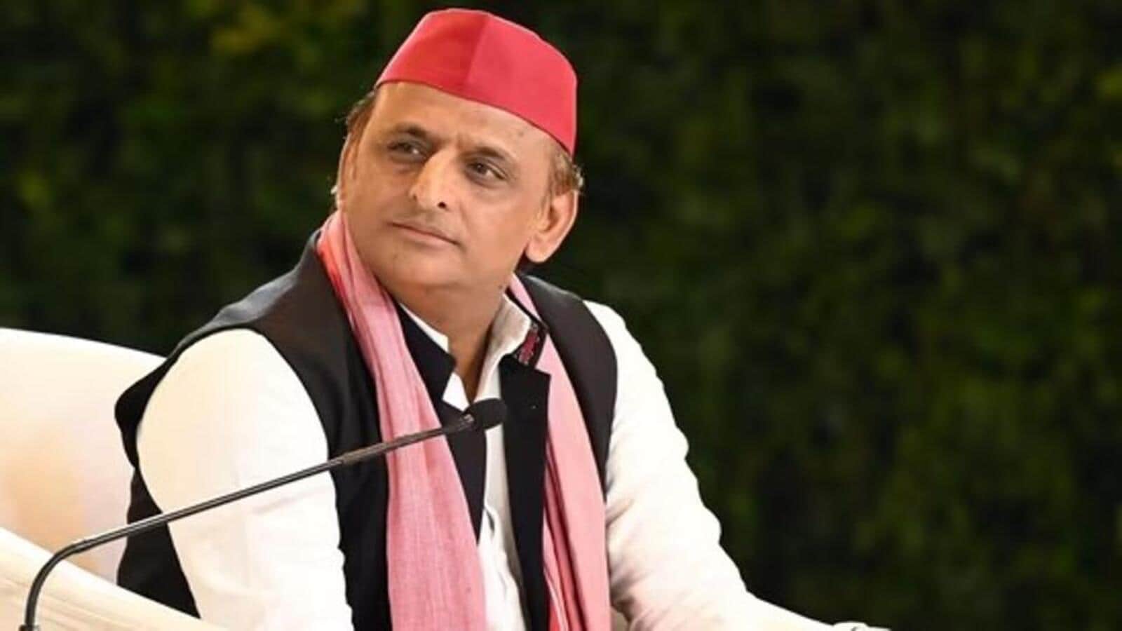 Akhilesh Yadav’s Facebook account briefly suspended, govt denies role
