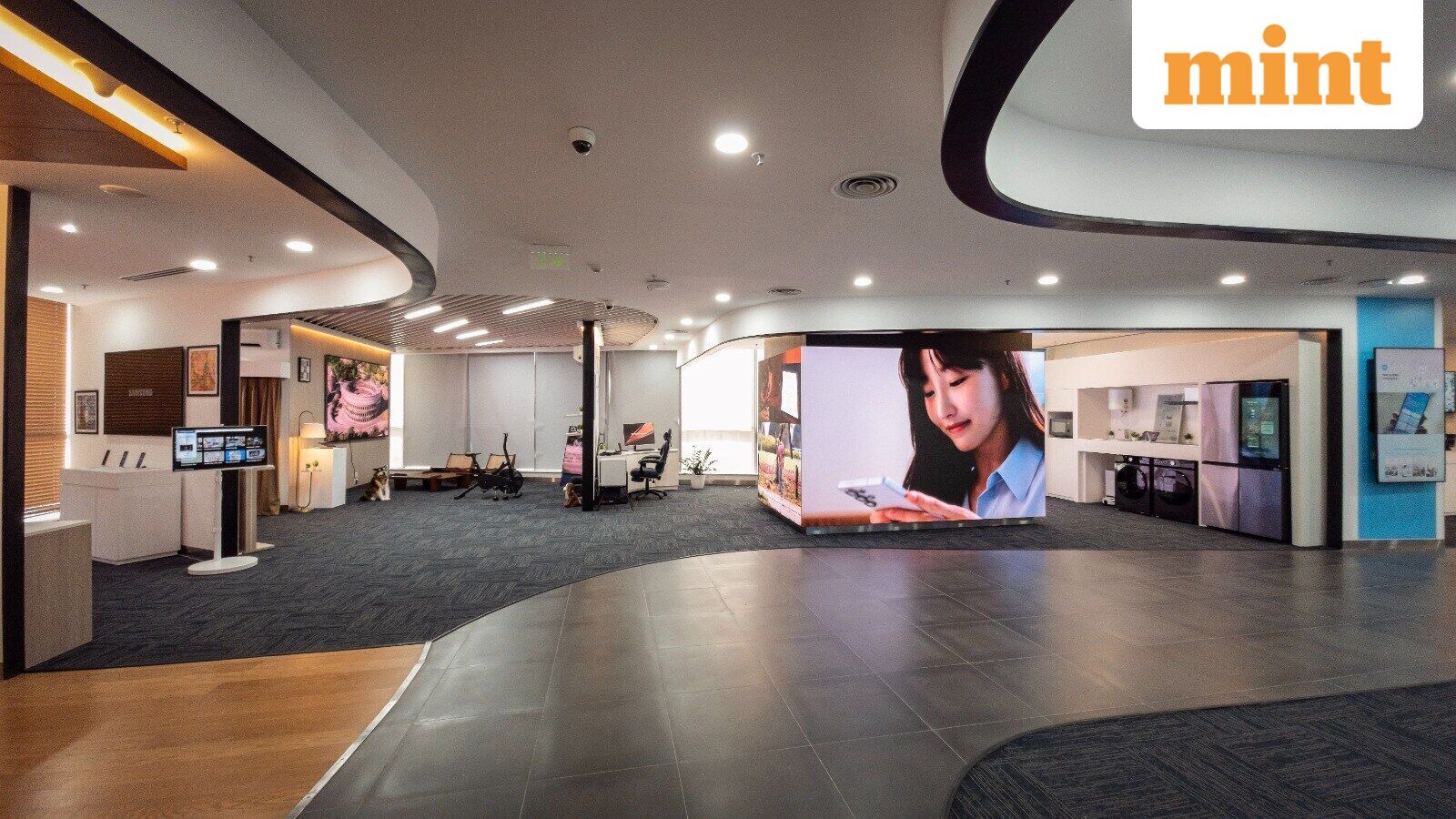Samsung targets Indian enterprises with new AI-powered Business Experience Studios