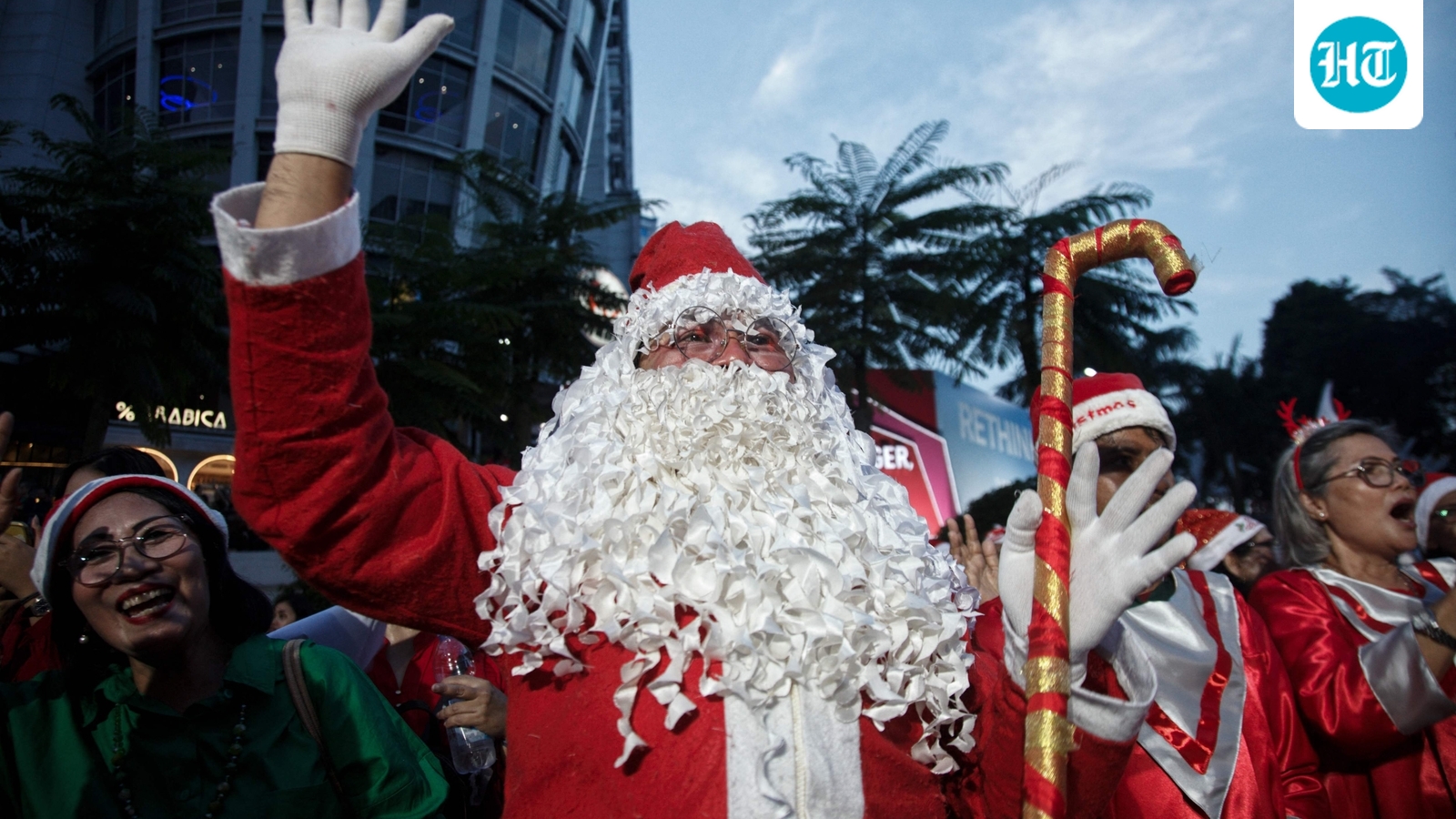 NORAD Santa live tracker 2025: Where is Father Christmas now and when will he reach the US?