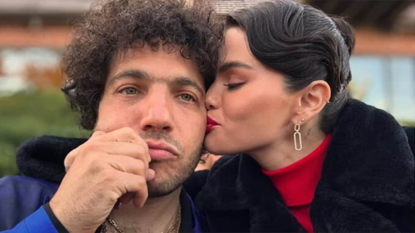 Taylor Swift as flower girl to Taco Bell for dinner: Every Selena Gomez-Benny Blanco wedding detail we know so far