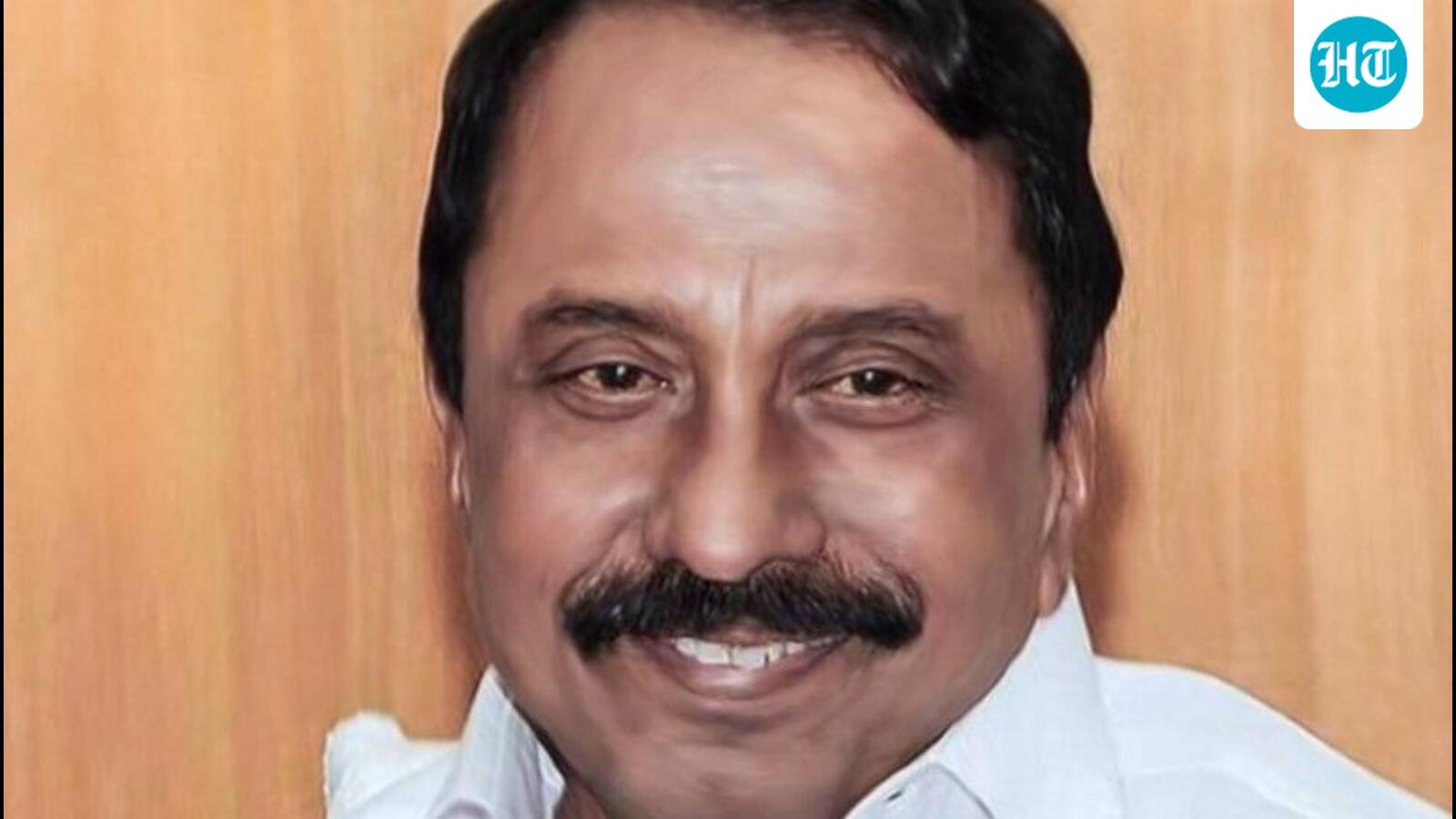 Sengottaiyan denies horse-trading allegations as 4 AIADMK leaders join TVK