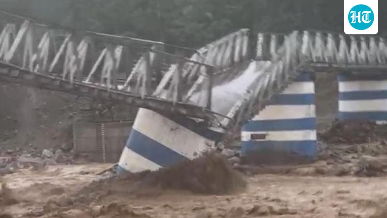 At least 4 feared dead, several injured as landslides hit Darjeeling, Kalimpong in Bengal and Sikkim