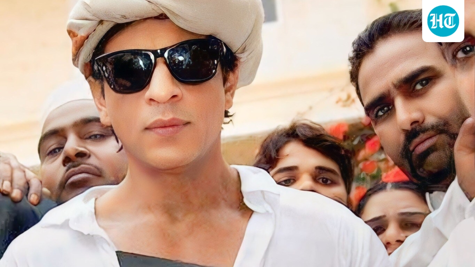 Shah Rukh Khan stayed calm amid fan frenzy during visit to Ajmer dargah, reveals bodyguard