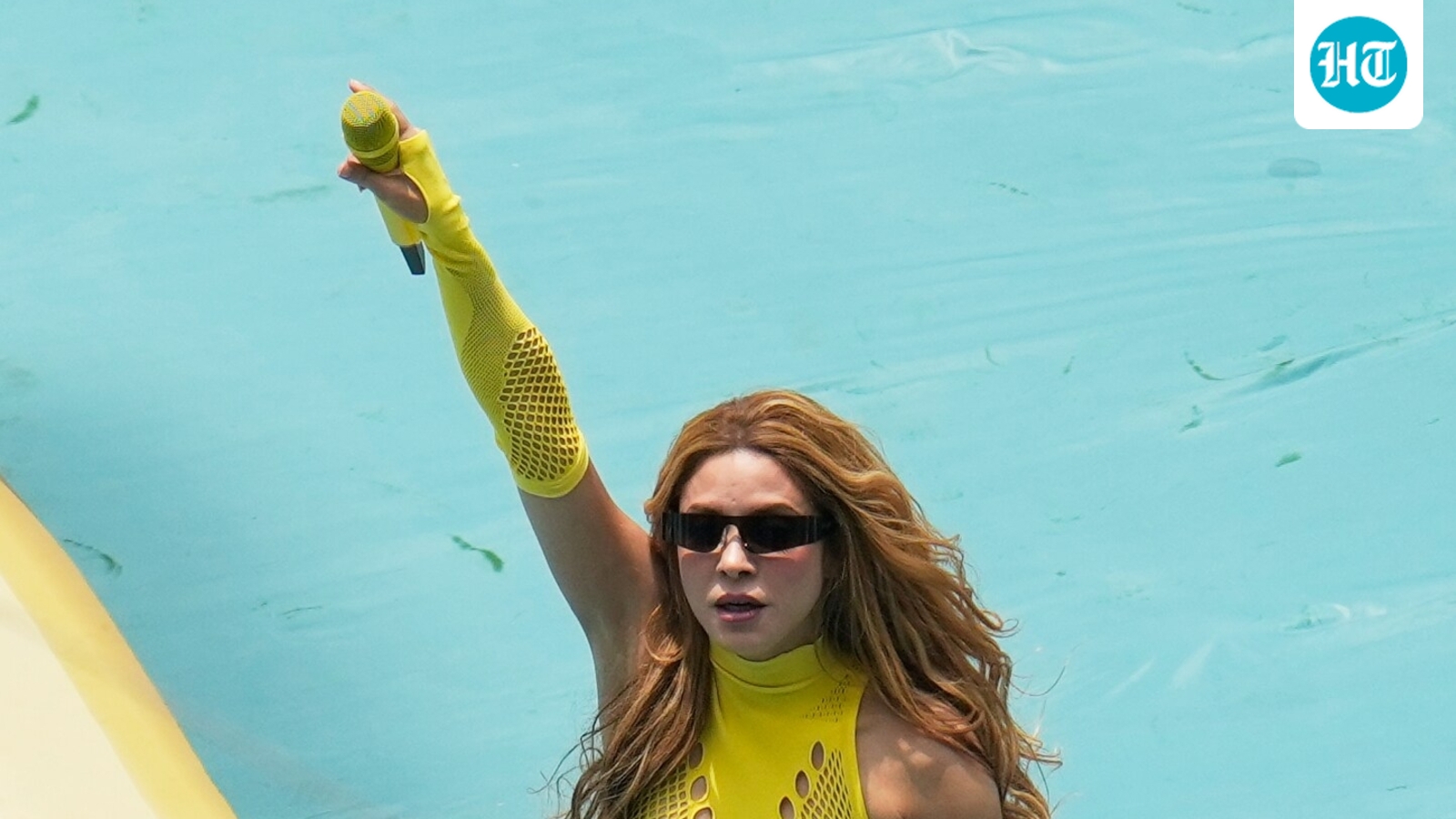 Shakira in Dallas with sons Milan and Sasha for Argentina game vs. Austria, sweet kiss goes viral; watch