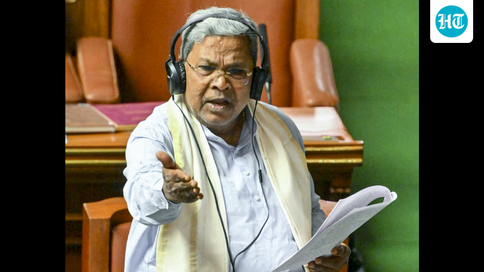 ECI acting with bias: Siddaramaiah on fund disbursal queries