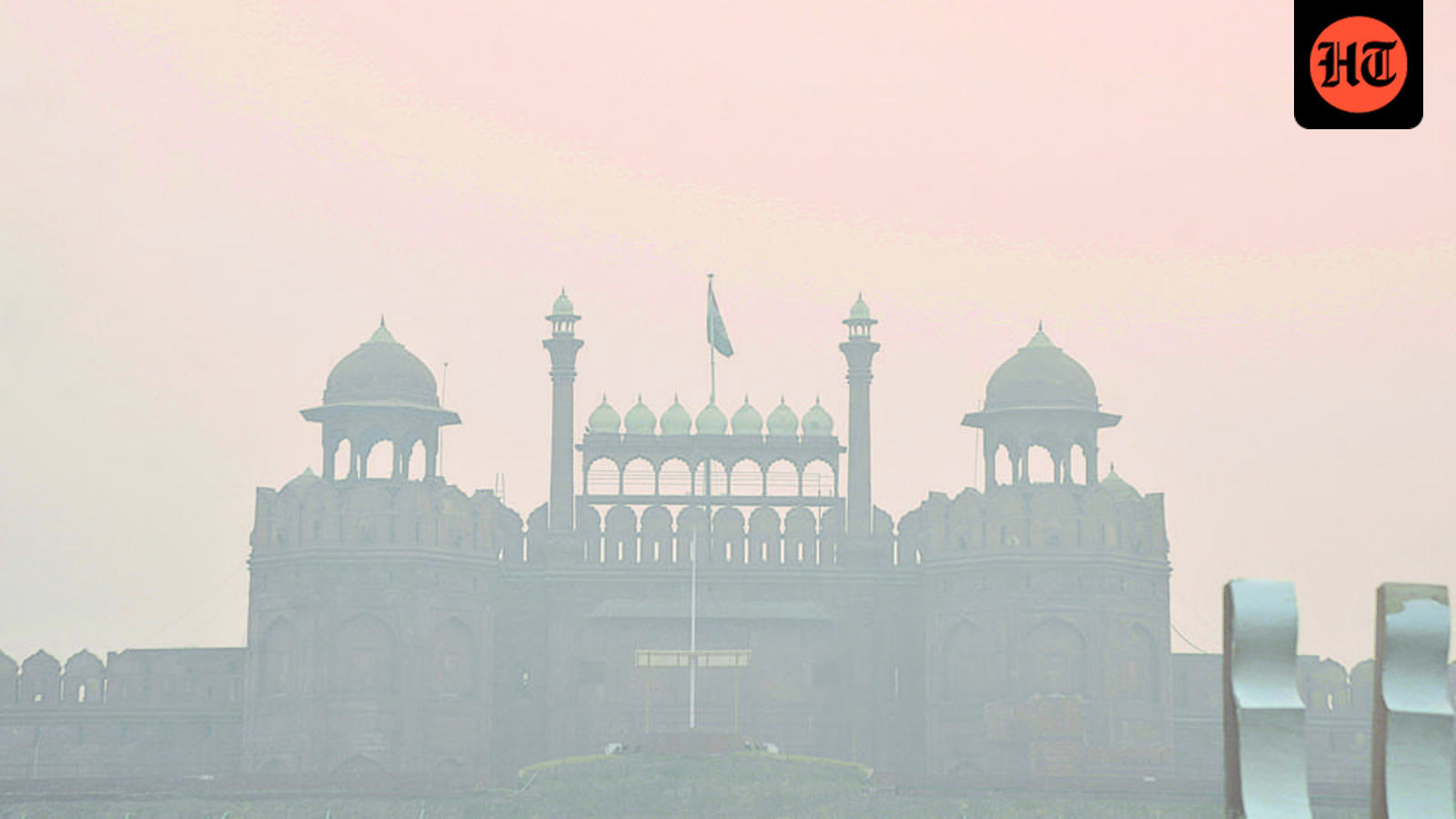 387 & counting: Delhi AQI surges to season high