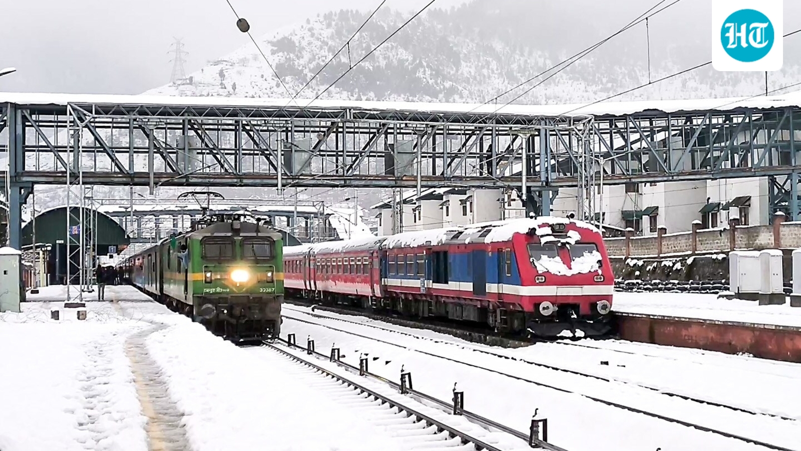Flight ops hit, roads blocked: Tourists stranded amid heavy snowfall and rain in Kashmir, Himachal