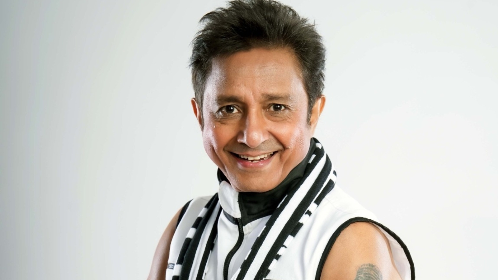 Singer Sukhwinder Singh: I am not too much into digital world, not interested in social media, still connect with youth