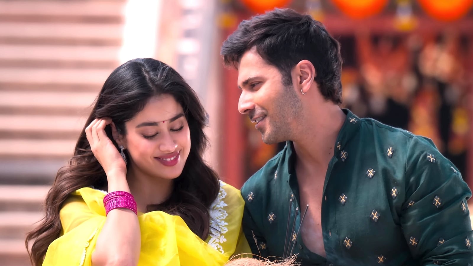 Sunny Sanskari Ki Tulsi Kumari trailer: Janhvi Kapoor, Sanya Malhotra fight for Varun Dhawan's love in 90s' coded drama