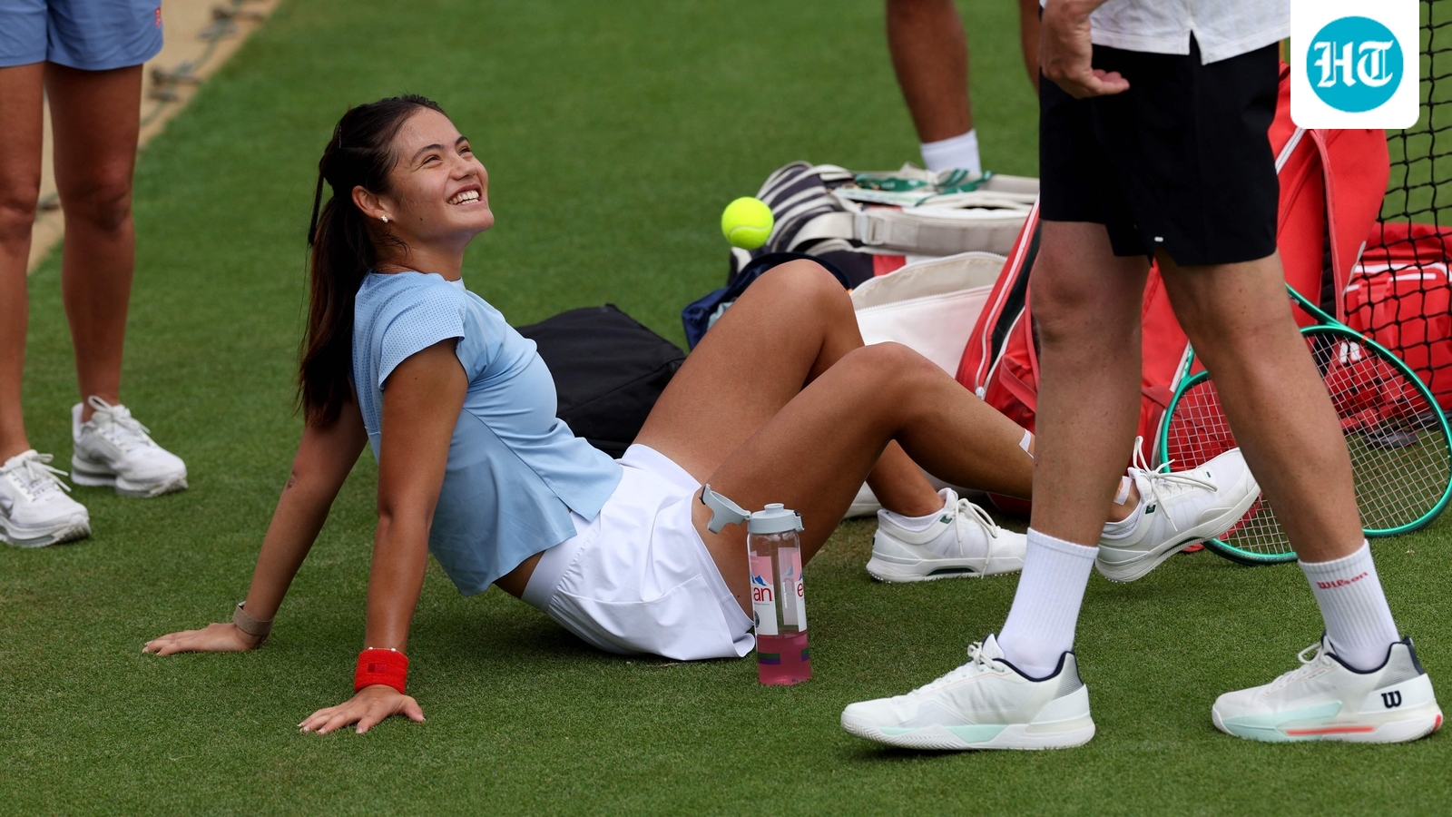 Emma Raducanu withdraws with leg injury on eve of Wimbledon