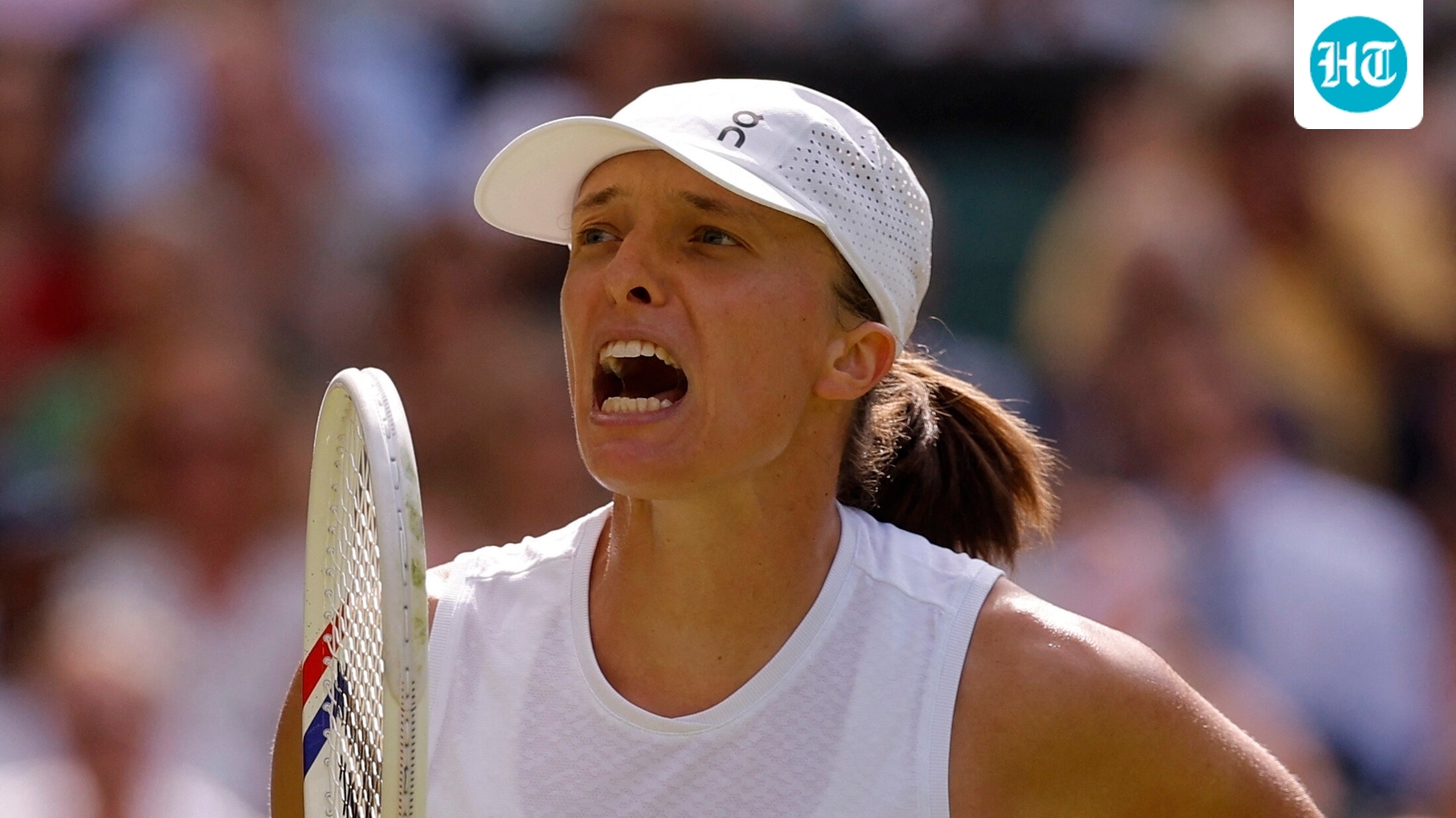 Defending champion Iga Swiatek struggles to emotional first-round victory