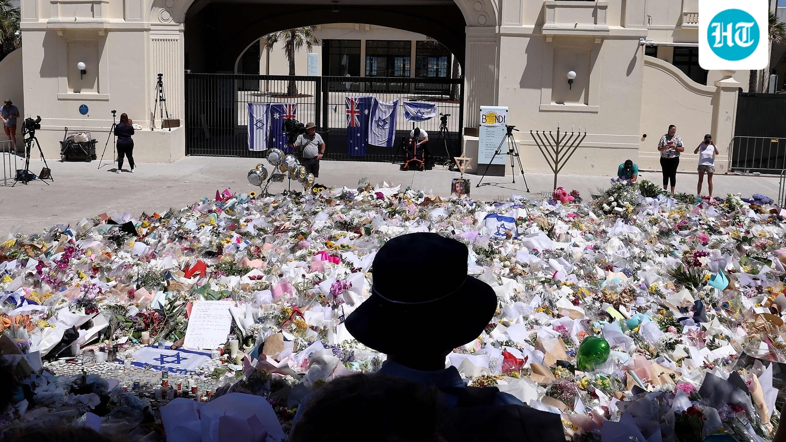 Bondi Beach shooting suspect Naveed Akram owned membership of Sydney shooting club: Report