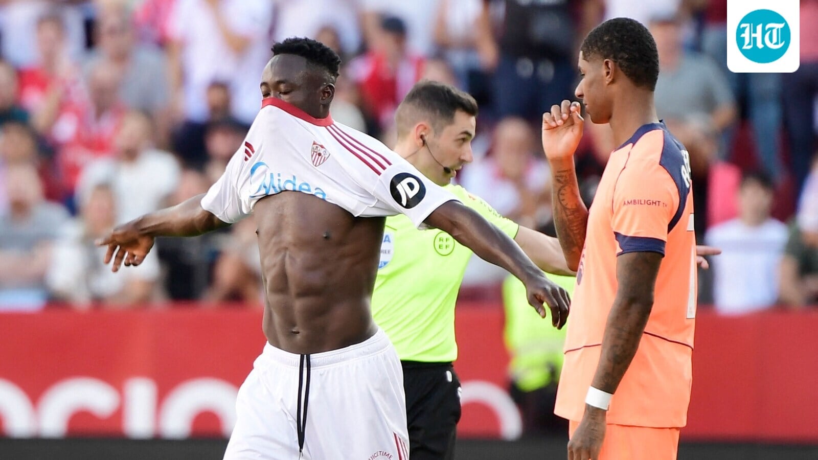 Humiliation for Barcelona as Sevilla hand over footballing lessons; Atletico drop points