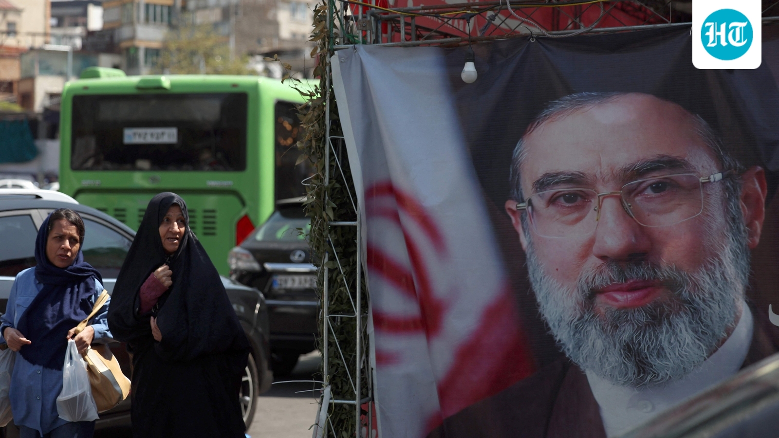 Mojtaba Khamenei in touch with Iranian regime via letters through human chain: Report