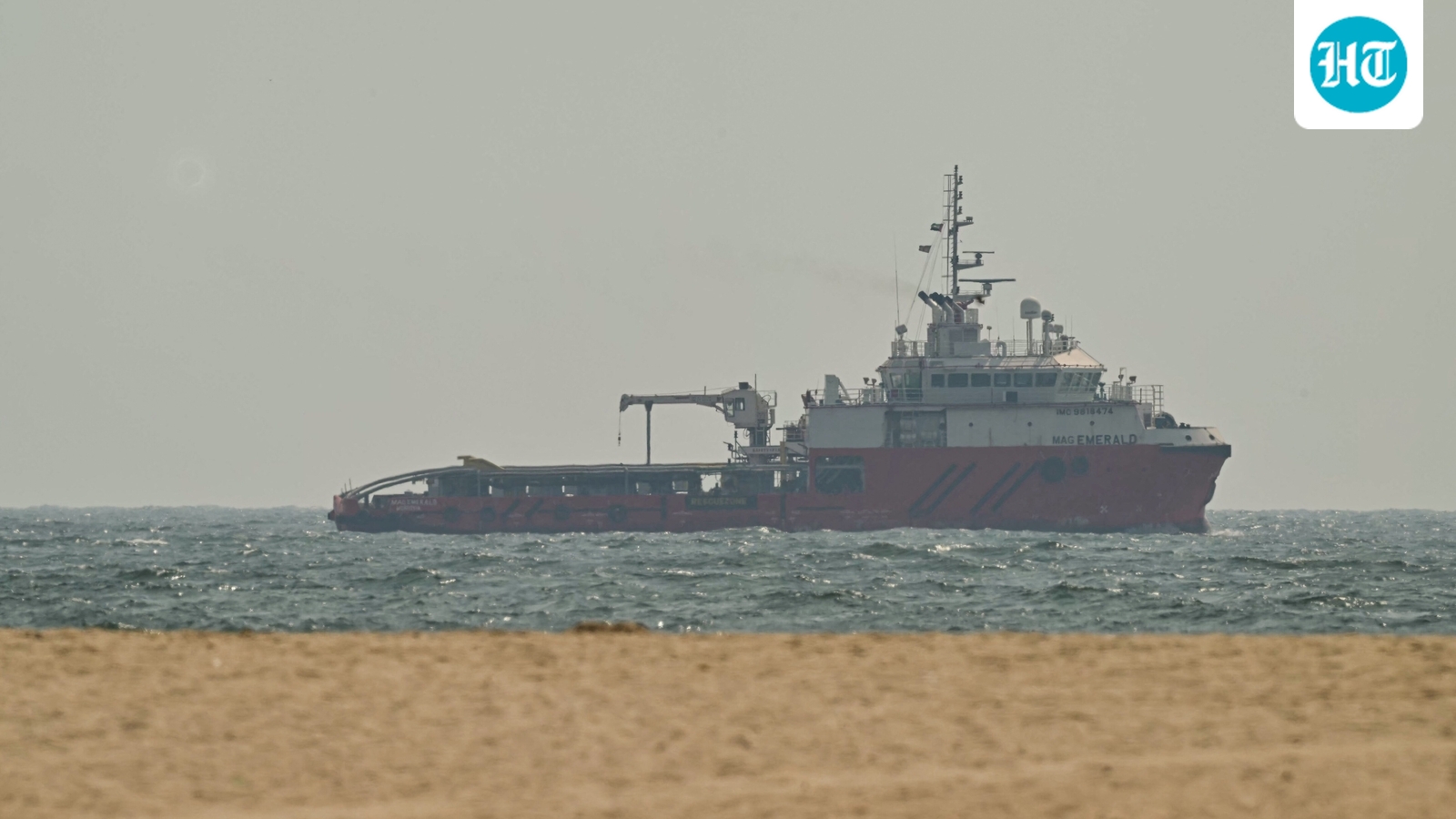 'Stop attacks in Hormuz, or...': US gives ultimatum to Iran as war continues