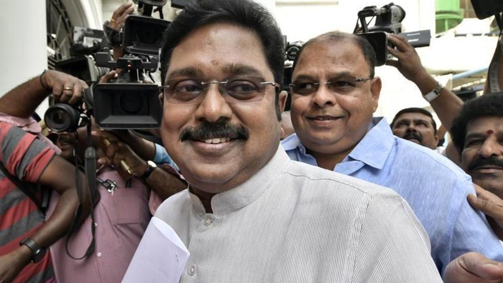 TTV Dhinakaran's AMMK rejoins NDA for 2026 Tamil Nadu assembly elections