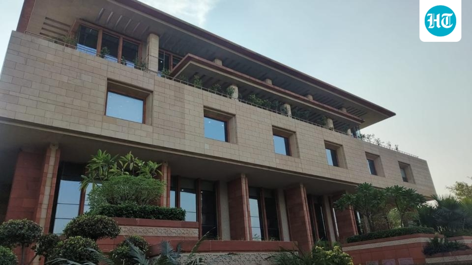 Criminal contempt, 'taanashahi' judiciary: Delhi HC sentences YouTuber to 6-month jail term
