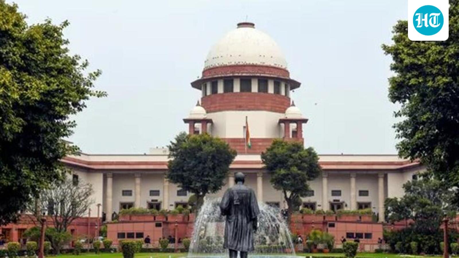 Gold ponzi fraud case: SC asks Heera Group chief to surrender within a week