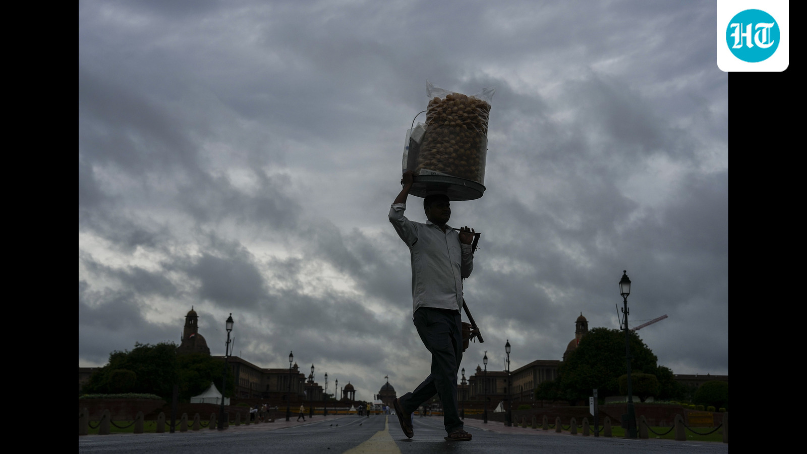 Multiple spells of rain expected in Delhi on Friday, IMD issues yellow alert