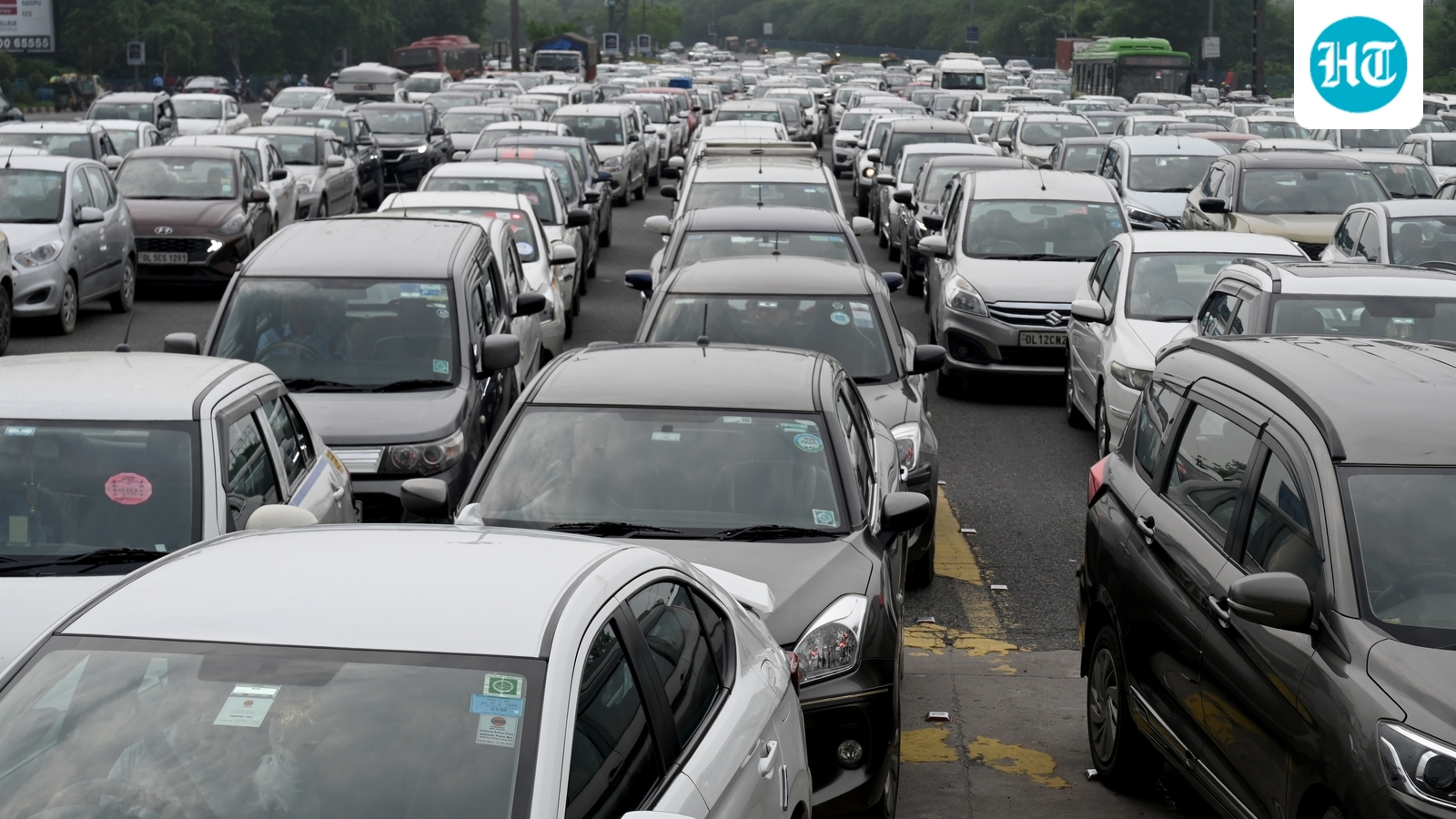 TRAI pushes for tech that enables real-time accident alerts, traffic monitoring