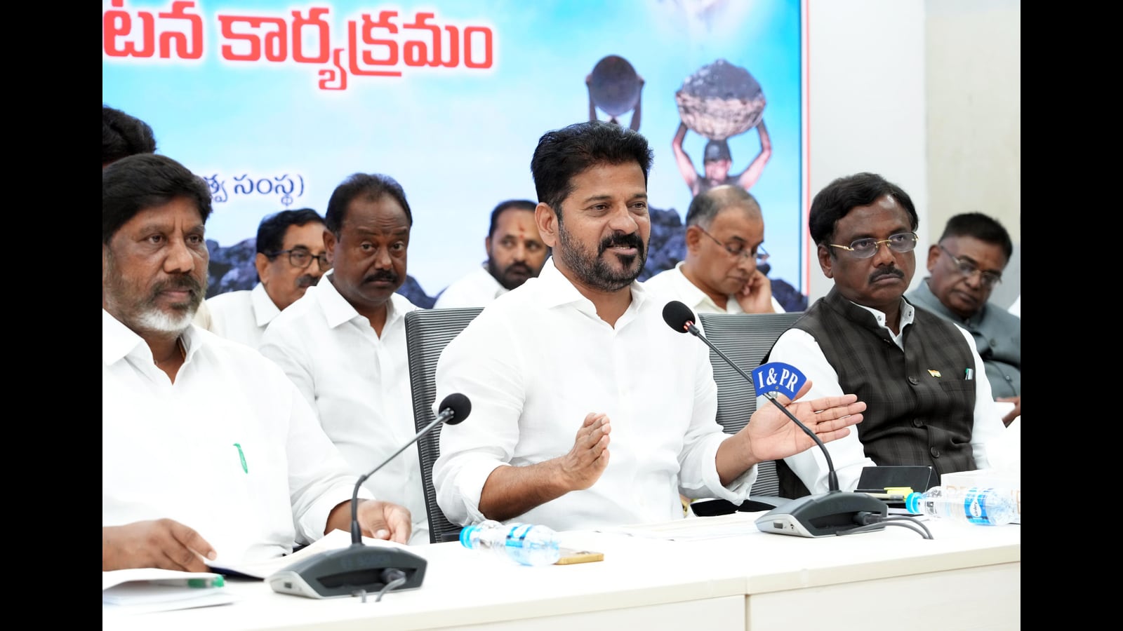 Telangana to move SC against HC stay on 42% BC quota